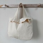 フリルの毎日バッグ　生成りデニムトートバッグ