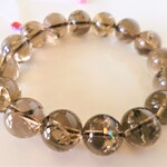 💗minahinahonoさま♪お取り置き💗💛希少🌈虹色に輝くオールレインボー🌈大地のエネルギー★波動吸収★邪気払い☆高品質ＡＡＡ☆スモーキーアイリスクォーツ☆　☆大珠１２ｍｍ☆☆１６ｃｍ☆