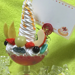ソフトクリーム巻き巻きパフェのフォトスタンド
