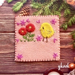 フェルト刺繍　ひよこさちゃんとお花の園章台・名札台
