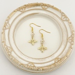 【꙳★*ﾟ送料無料꙳★*ﾟ】queen bee