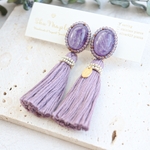 アメシストのビーズ刺繍×タッセル大ぶりネジバネイヤリング（天然石）