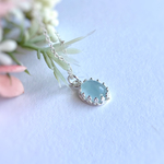 14kgf アクアマリンのクラウンネックレス 8×6mm 藍玉