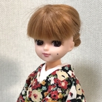 リカちゃん 着物　黒・小花柄