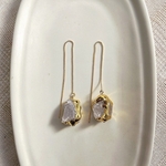 【ハンドメイド】【ピアス】【天然石】【クリア】【クリスタル】【アメリカンピアス】【ゆれる】【大ぶり】