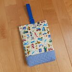 a3ak24様オーダー品＊上履き入れ＊のりもの＊クリームB