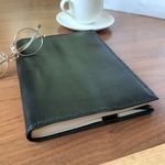 ジャストフィットのブックカバー（A5サイズ）