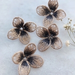 4枚  ゴールド系  刺繍 　花  フラワーパーツ　オーガンジー　L
