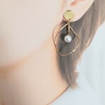 シールピアス  大ぶりゴールドピアス 