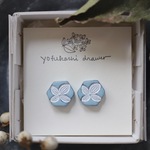 : : : 陶土の草花耳かざり : : : 912（ピアス／イヤリング）