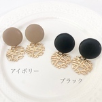＊2色のレザーボタンとデザインチャームピアス・イヤリング＊