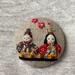 リネン生地刺繍ブローチ
