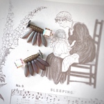 .｡.:✽ Sleeping ✽.｡.:* ヴィンテージ チェコガラスボタン イヤリング・ピアス