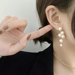 連なるパールのピアス ゴールド silver925芯