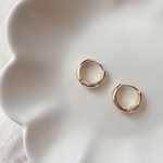 S925×ゴールドピアス