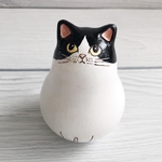  【ねこねこ大博覧会】手のひらネコさんの起き上がりこぼし（黒白ネコ）