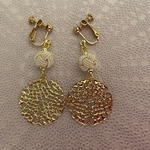 水引　金の透かしチャーム　イヤリング