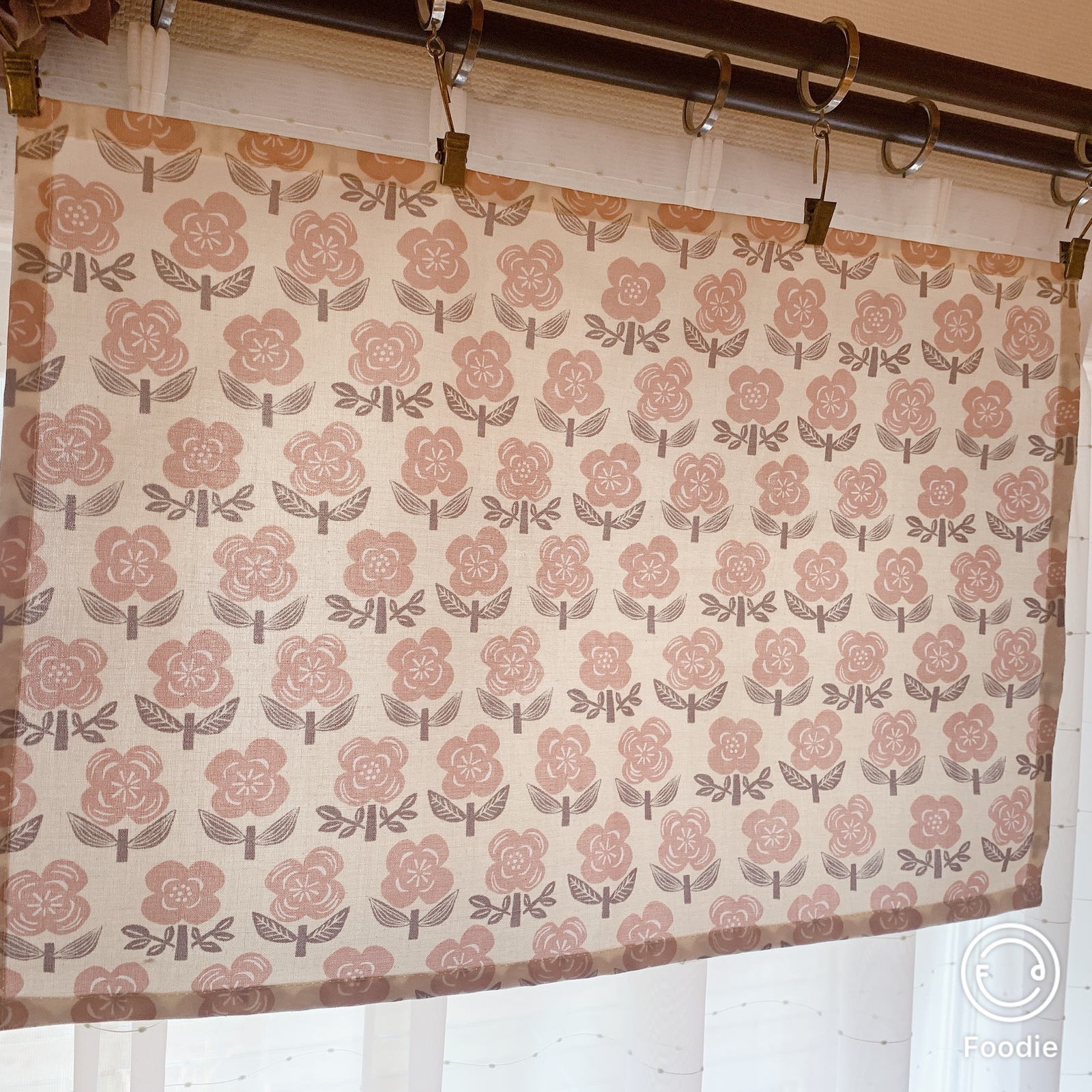 ハンドメイド カフェカーテン＊くすみカラー ピンク花柄 北欧