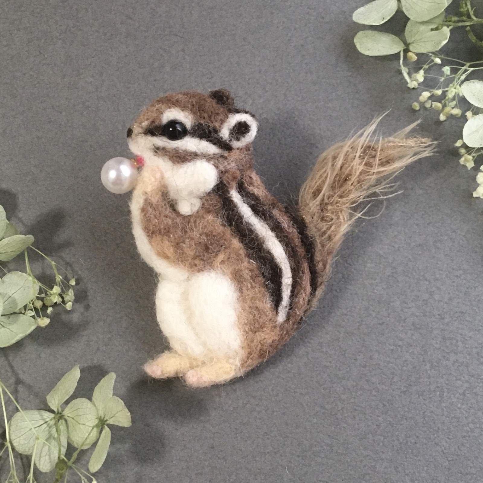 羊毛フェルト　シマリス　ウェルカムドール 羊毛フェルト リス シマリス ウェルカムドール 置物 羊毛