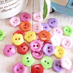 【#482】　10mm (小）　ボタン 手芸用　お花　アソート　30個です。