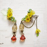 【SALE】黄色い花　両耳イヤーカフセット