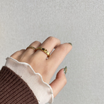 - WAVE - flower ring
