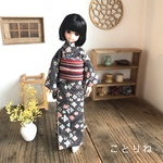 アンティーク着物　小紋　黒•鞠　リカちゃん　ピュアニーモ2エモーションS
