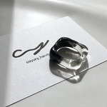 black square ring