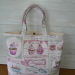 フランス生地　スウィーツ柄のトートバッグ