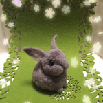 羊毛フェルトのうさぎさん
