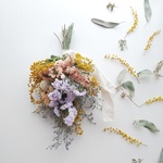 ミモザとスターチスのスワッグ 𖦞