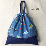 持ち手、裏地付き巾着袋　はたらくくるまデザイン　〜体操服袋、お着替え袋、お道具袋などに〜