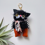 2136❤️ふわもこ黒猫chanチャームストラップ
