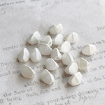 【5mm 50個】ピンチビーズ＊cream white＊チェコビーズ＊白＊ホワイト