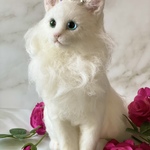 羊毛フェルト　お姫様みたいなオッドアイの白猫