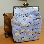 capybalife×capy-capyコラボ*カピバラ柄 縦長ガマ口👛 12cm角形 アイスブルー