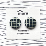 ▽▲ monotone check  ▲ large studs ▽▲