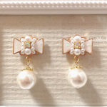 ［manano2224さまご注文分］Ribbonとパールのプリンセスピアス　ホワイト