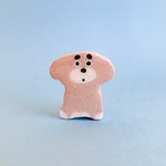 まゆげ犬ブローチ