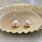 淡水パールとたっぷりパールのピアス・イヤリング／小ぶりウェディング・春ピアス・春イヤリング