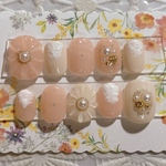 ネイルチップ❁⃘ぷっくりフラワー*.ﾟ
