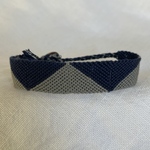 《Bergamot様　専用出品》オーダーミサンガ　ワイドブレスレット／バイカラー　トライアングル
