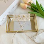 新作　《ホワイト》インド刺繍リボンのラップポニーフック　春　淡色　ポニーフック 