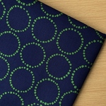 50*50【オックス】北欧の刺繍風ドットリング／ネイビー《 生地 オックス生地 コットン 綿 北欧風 北欧柄 北欧調 ドット柄 水玉模様 紺 COTTONCANDY 中厚手 》