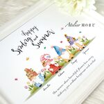 再々販♡小人のイラストがかわいい♡ファミリーポスター spring summer 春夏ポスター ご家族の人数に合わせて♡ご家族のお名前を入れて♪ プラチナグレード光沢紙で美しさ長持ち☆ A4A3