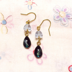 小さなドロップピアス