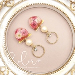 ひな祭り🌸ボタニカルな桃🍑ピアス/イヤリング