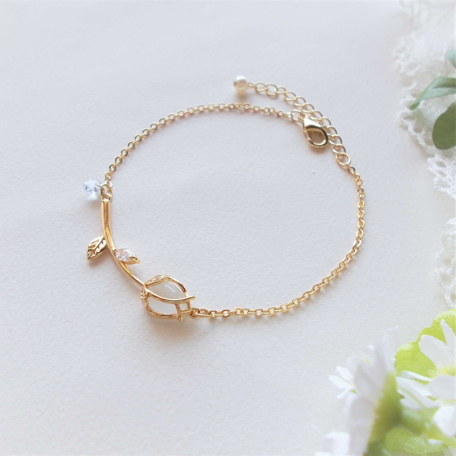 チューリップのブレスレット - MIKIROSE'S GALLERY | minne 国内