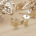 100pcs♪6mm皿付きピアス金具/シルバー