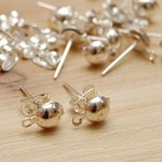 ハンドメイド素材♪カン付きピアス金具/100個/シルバー
